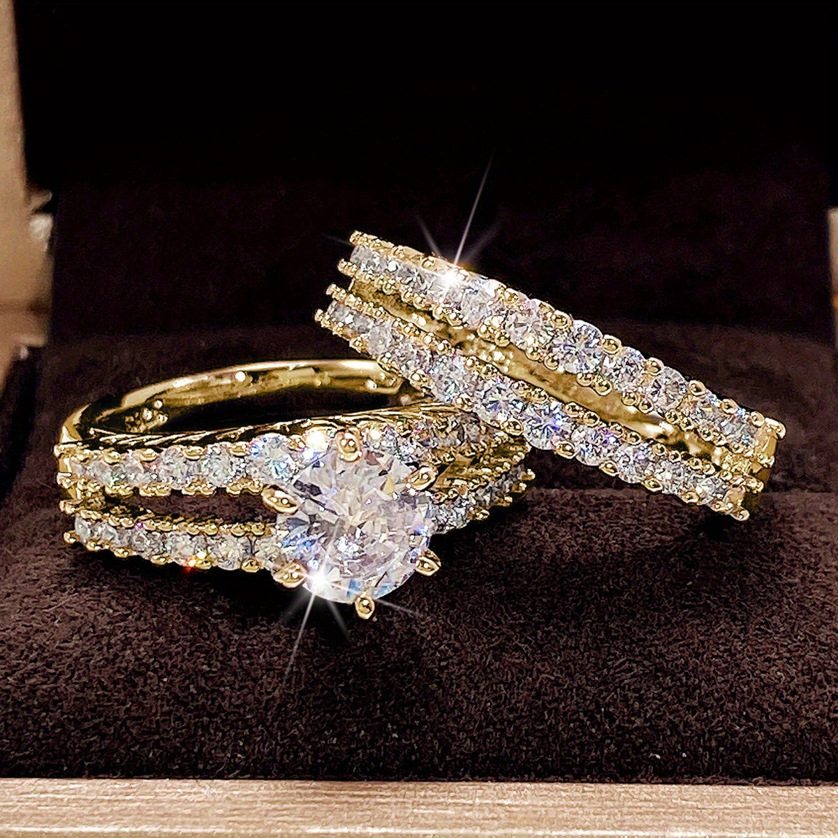 Image of 2pcs/set Bridal Wedding Rings 6 Prong Setting Synthetic Zirconia Rings For Women Engagement Proposal Jewelry Gift ()
