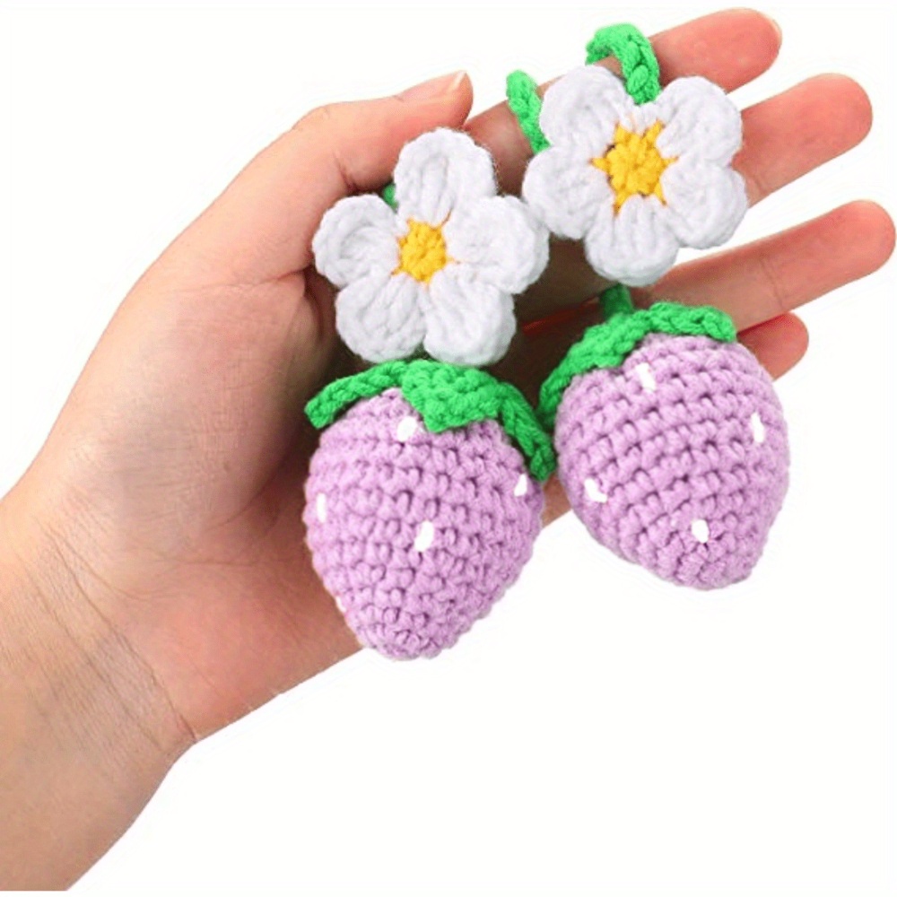 QKHEE 2 Pcs Cute Hand Knitted Strawberry Car Hanging Accessories Rearview  Mirror Decor Cute Car Hanging Ornament for Lady Crochet Plant Car Pendant