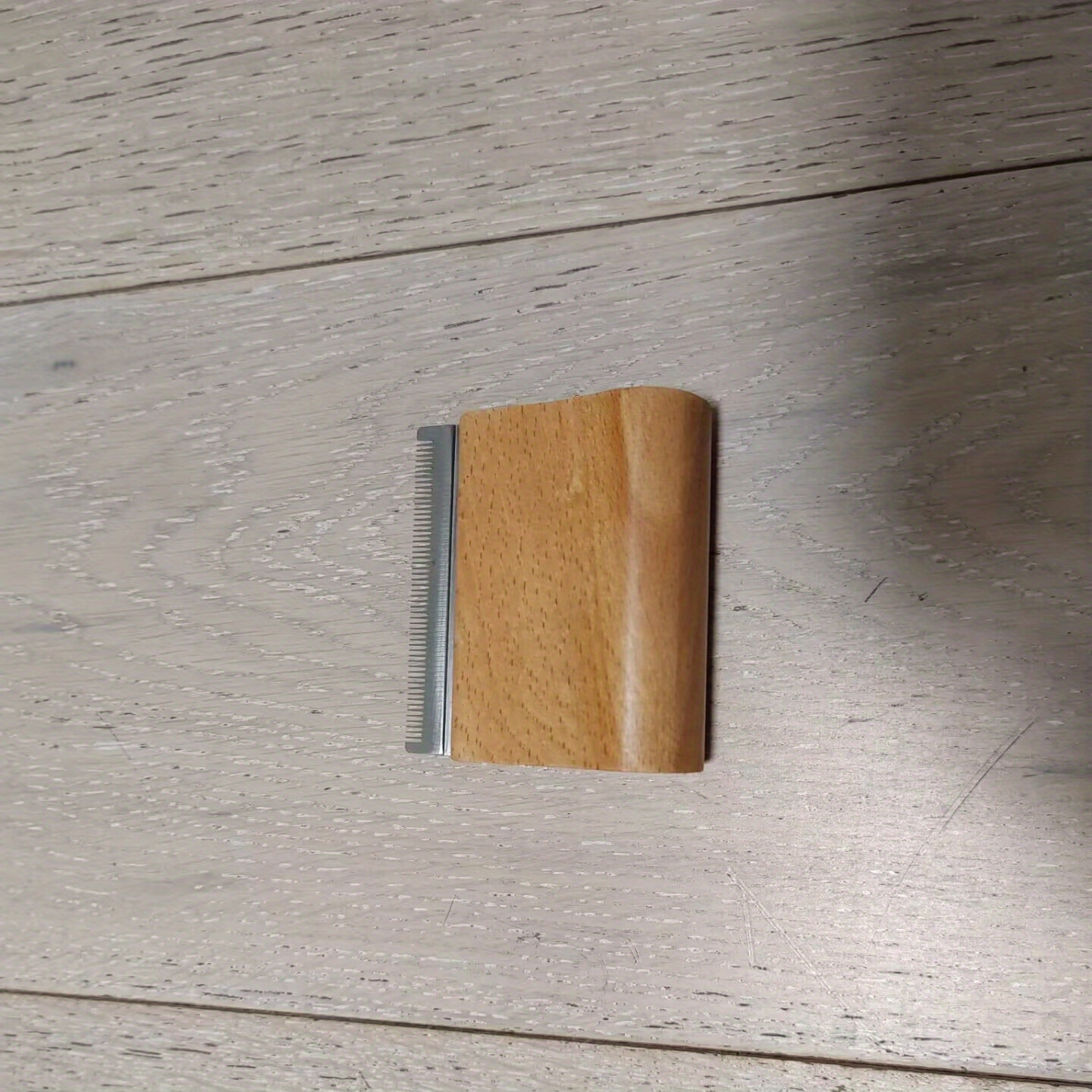 Professional Pet Wooden Grooming Brush - Deshedding & Grooming Your Dog!
