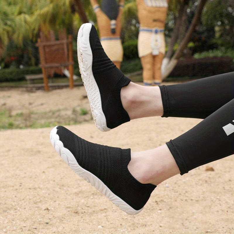 mens barefoot water shoes