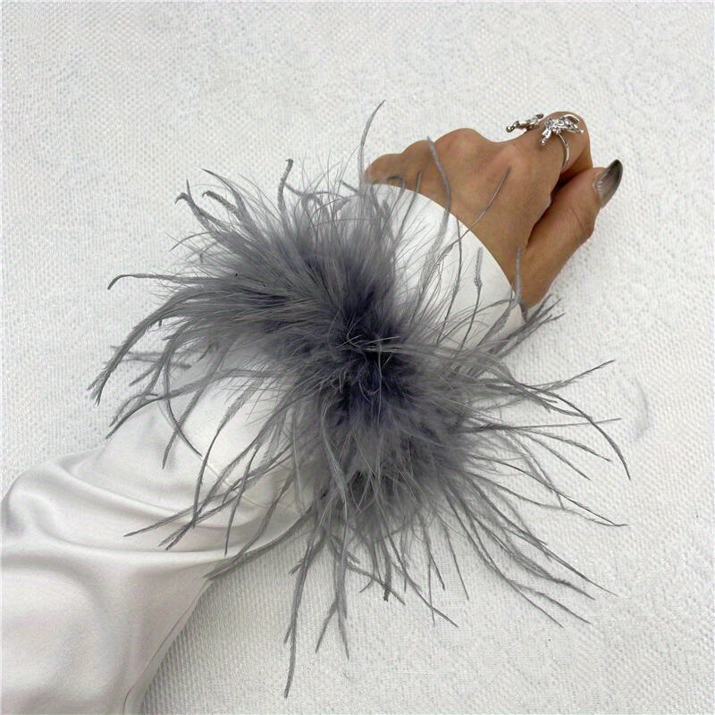 Feather Wrist Cuffs in 20 Colors, Solid Color Carnival Slap Bracelets for Halloween Cosplay Costume, Party Accessories, Non-Elastic Ostrich Feather Anklet Bracelet details 5