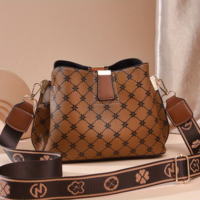 Louis Vuitton Magnetic Large Bags & Handbags for Women