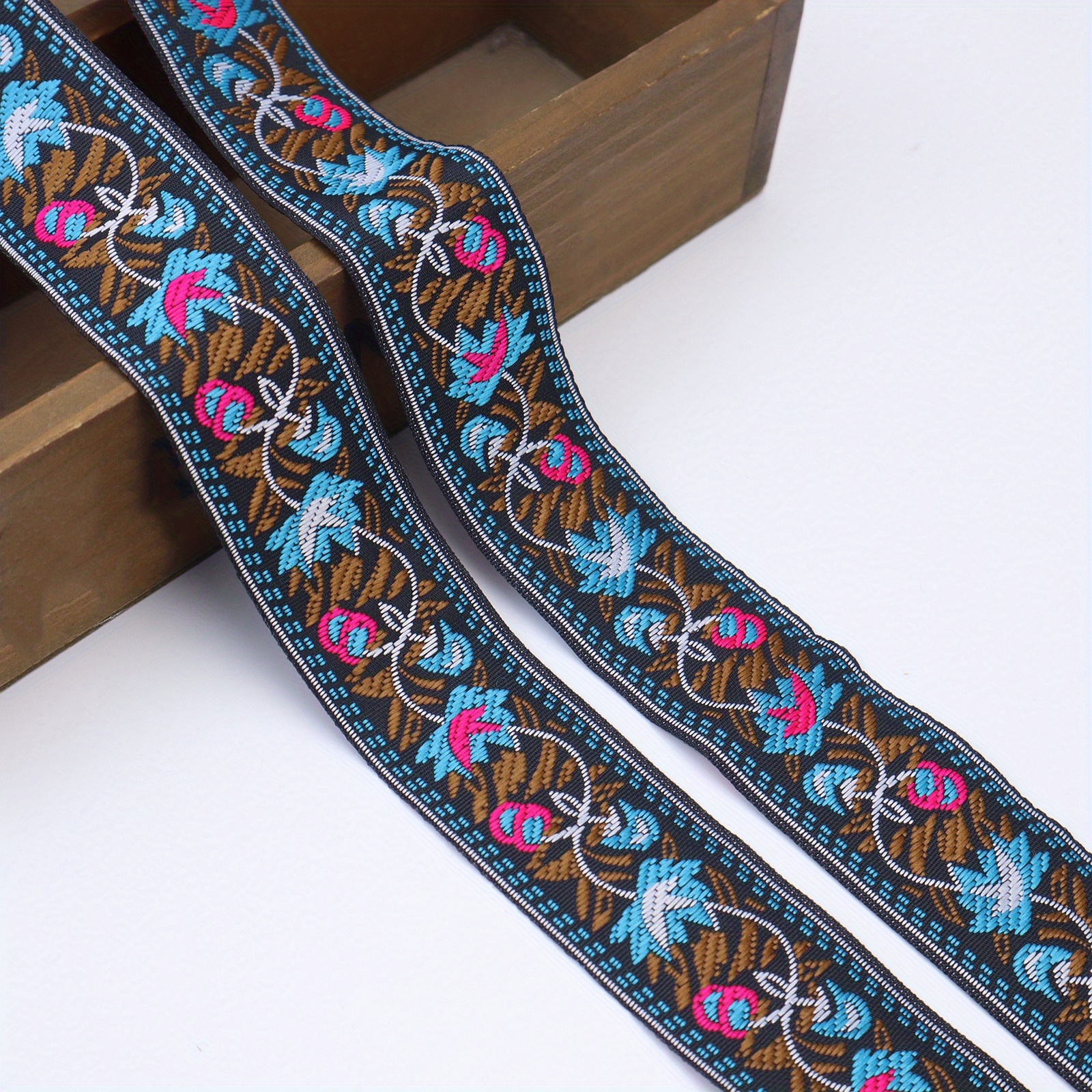 Vintage Jacquard Ribbon Trim, Woven Jacquard Ribbon, Embroidered Sewing  Lace Ribbon Fabric for Decorative Trim, 5 Yards Width 2 Inch (Jacquard Trim