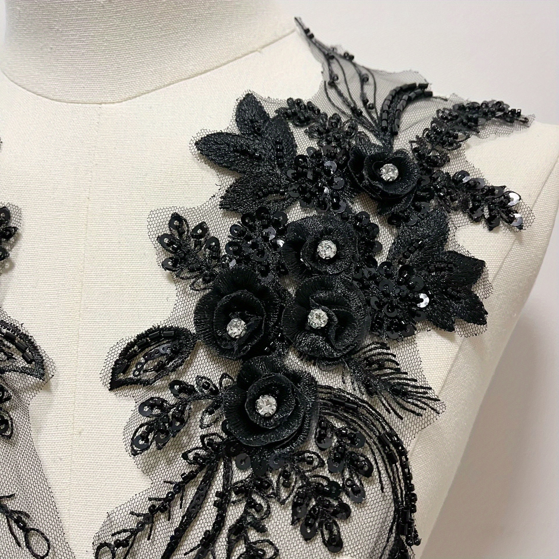 2pcs/set Black Embroidery Flower Patches Sequin Handmade DIY Applique  Wedding Dress Clothing Accessories Lace Patch