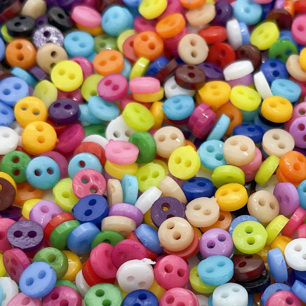 Plastic Round Buttons for Sewing, Scrapbooking Decorations