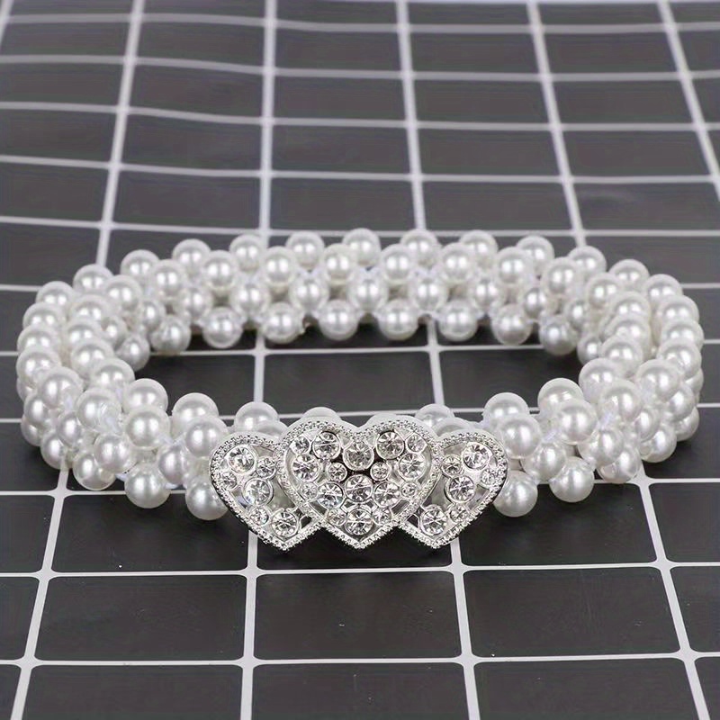 Image of A Women's Elastic Band With Pearls, Featuring 3 Heart-shaped Rhinestone Buckles For Decorative Waist Cinching