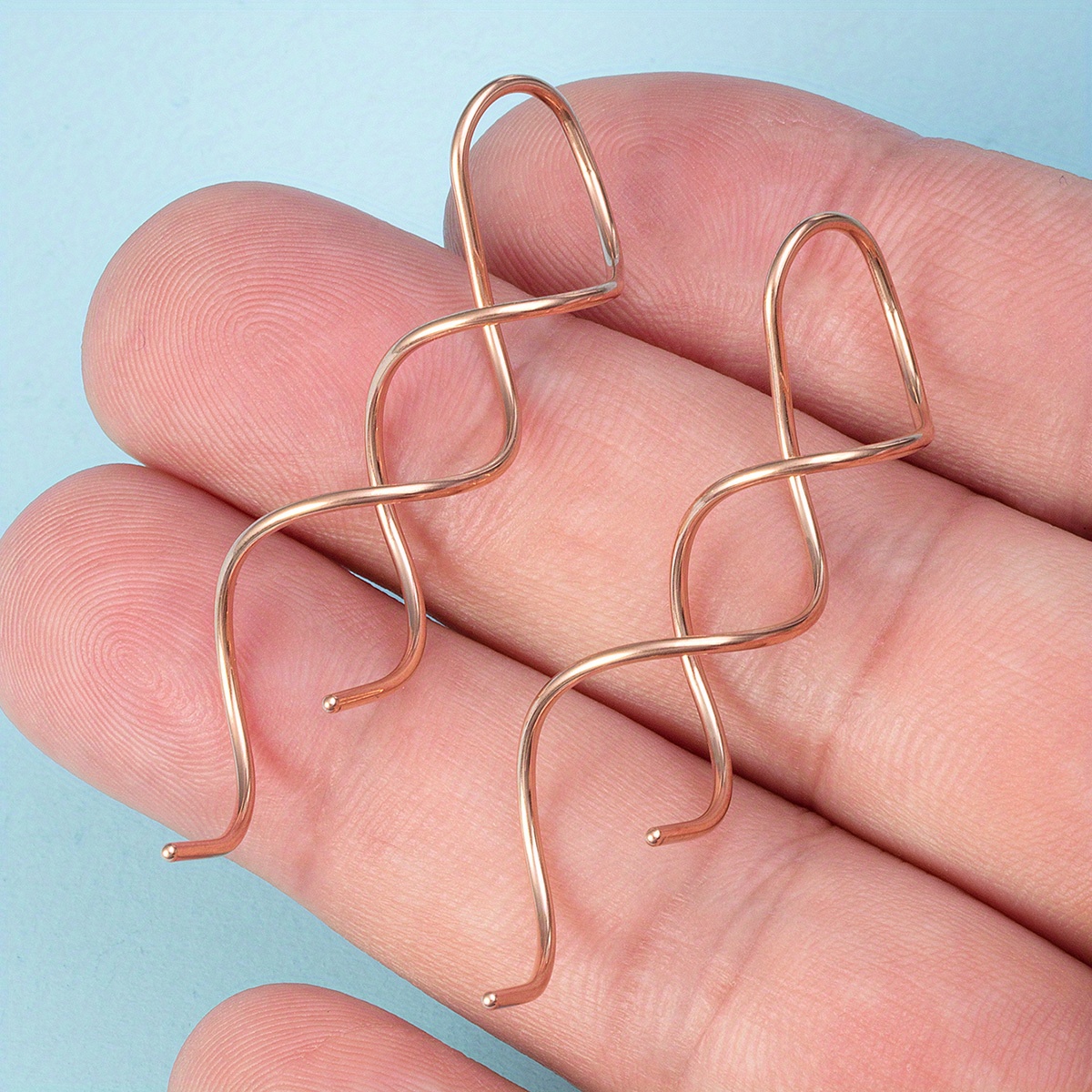 2Pcs Minimalist Cartilage Hoop Earrings for Women