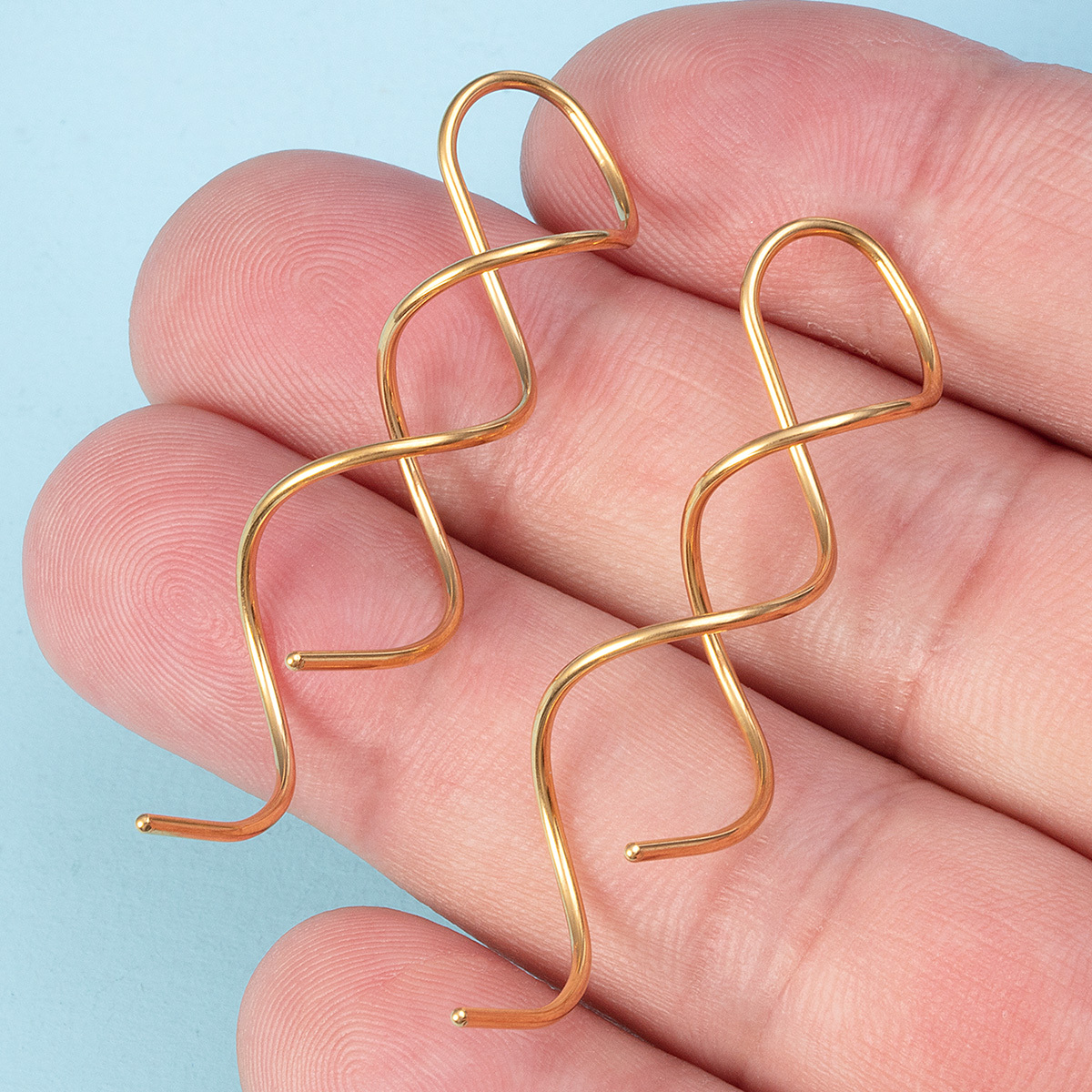 2Pcs Minimalist Cartilage Hoop Earrings for Women
