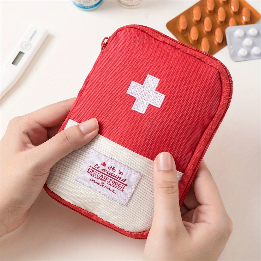Small Size Portable Personal Medicine Pill Storage Bag Storage Box Daily Medical First Aid Bag Macaron Color