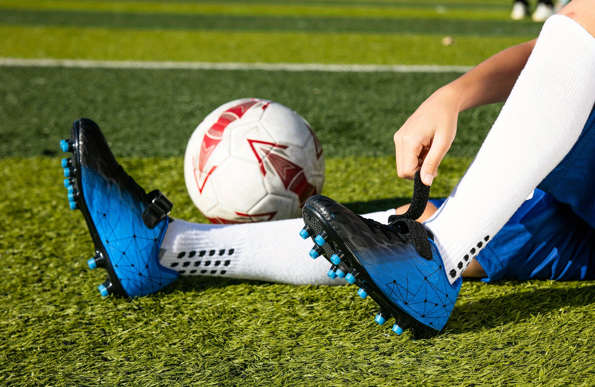 Botines de fútbol para niños: consejos para elegir el calzado adecuado en  las etapas de crecimiento - Sportotal