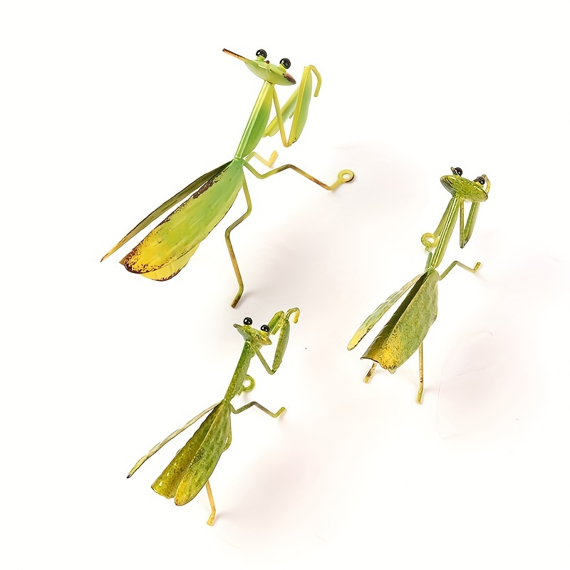 Metal Mantis Garden Yard Art Decor Praying Mantis Tree Hanger Insect