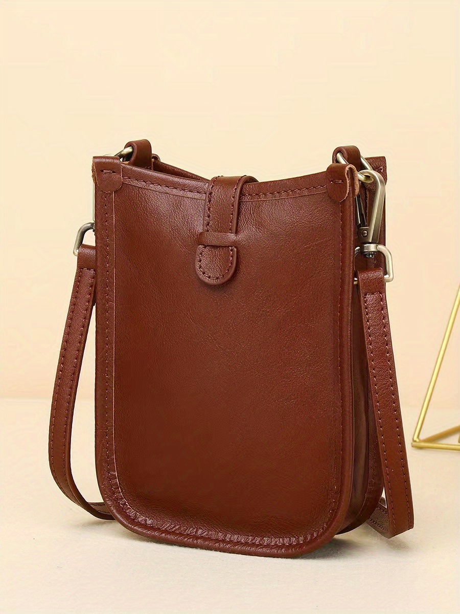 XLT Fashion Small Bag Women's New Summer Versatile One Shoulder Crossbody  Bag Fashionable Small Square Bag Popular Mobile Phone Bag brown