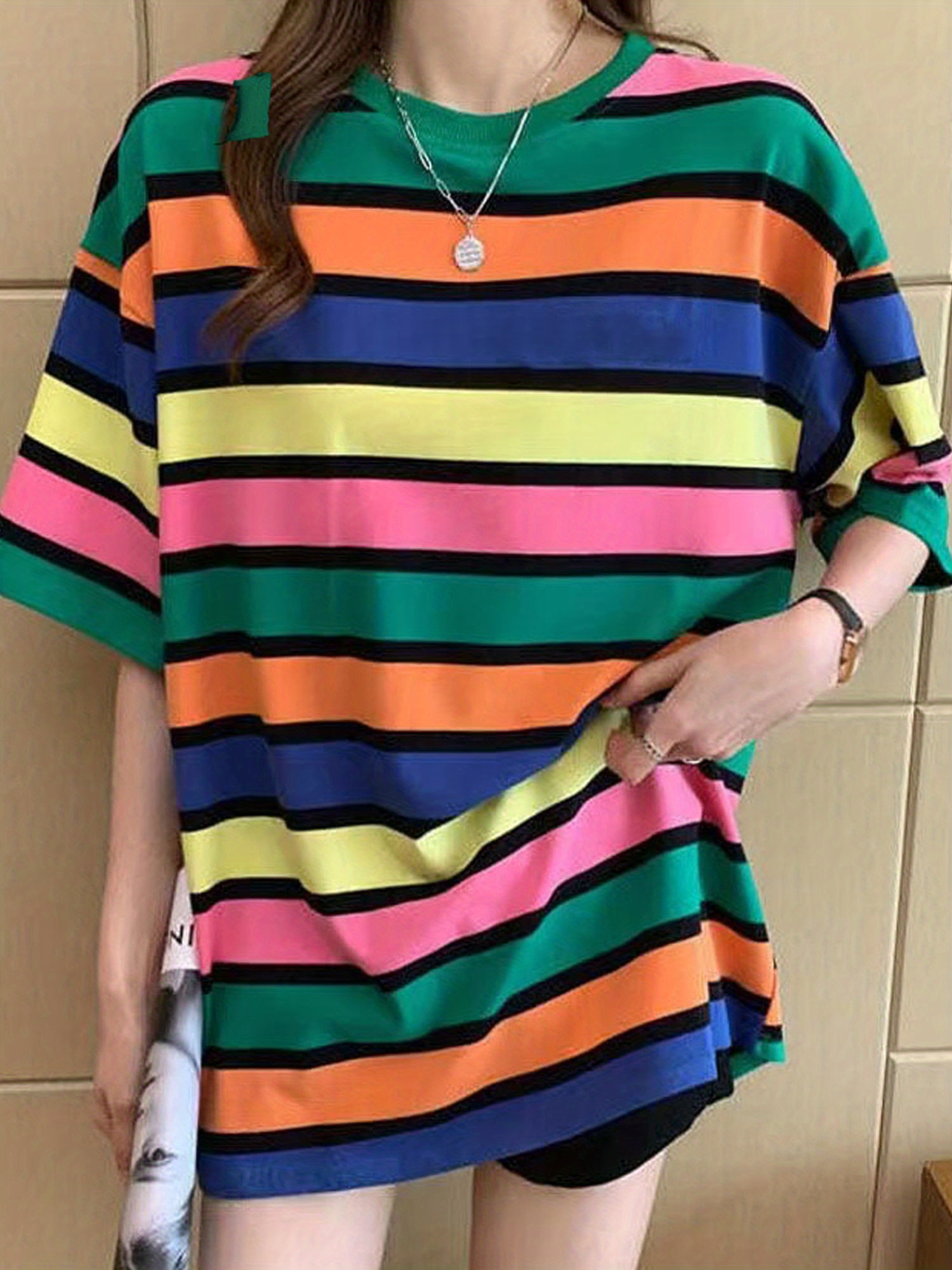 Ruziyoog Rainbow Graphic Tee Women Oversized Shirt Letter Print Short  Sleeve Tunic Blouse Casual Loose Summer Tops : : Clothing, Shoes &  Accessories