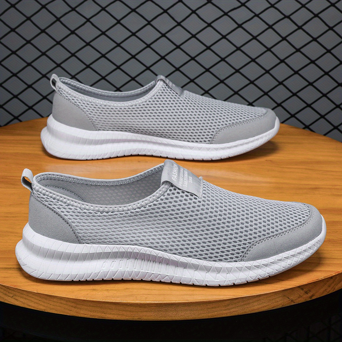 Mens Mesh Breathable Lightweight Slip On Casual Shoes For Traveling ...