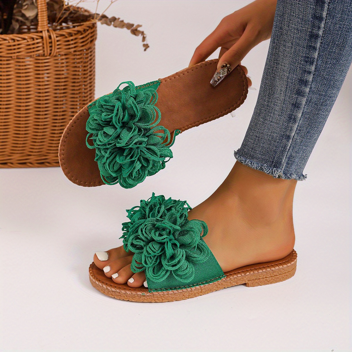 Women's Flat Slide Sandals Lightweight Slip On Shoes