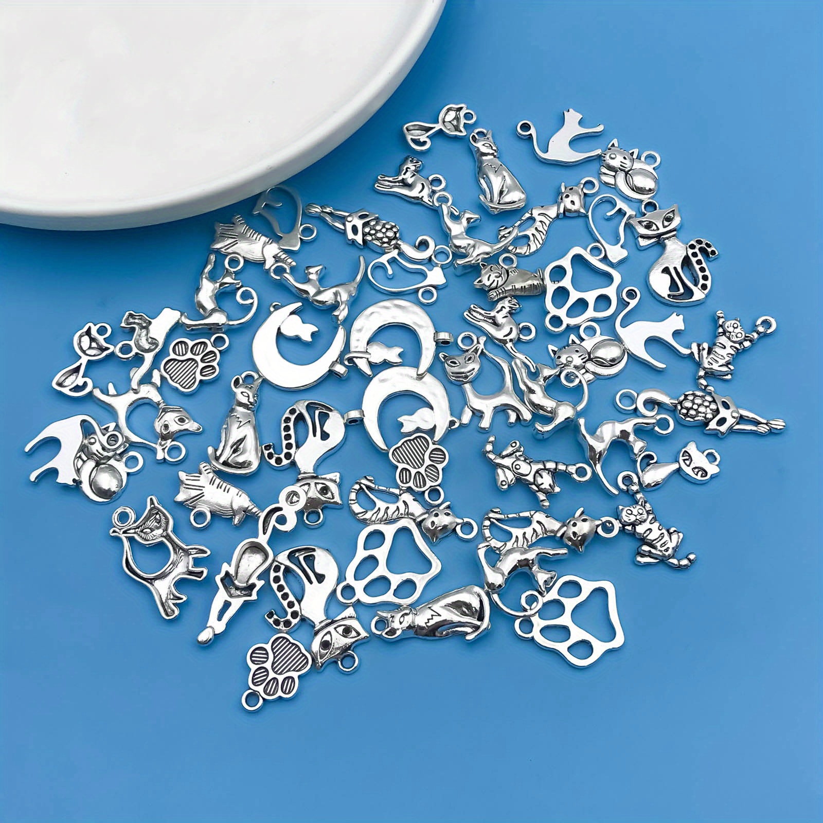   mix 51pcszinc alloy antique silvery   cats shaped charms pendants for diy necklace bracelet earrings jewelry making details 2