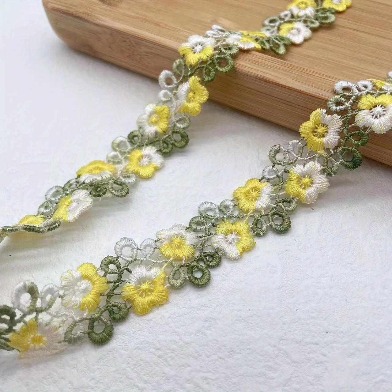 1 Yard Colorful Petal Floral Lace Trim Water Soluble Lace Trim Clothing