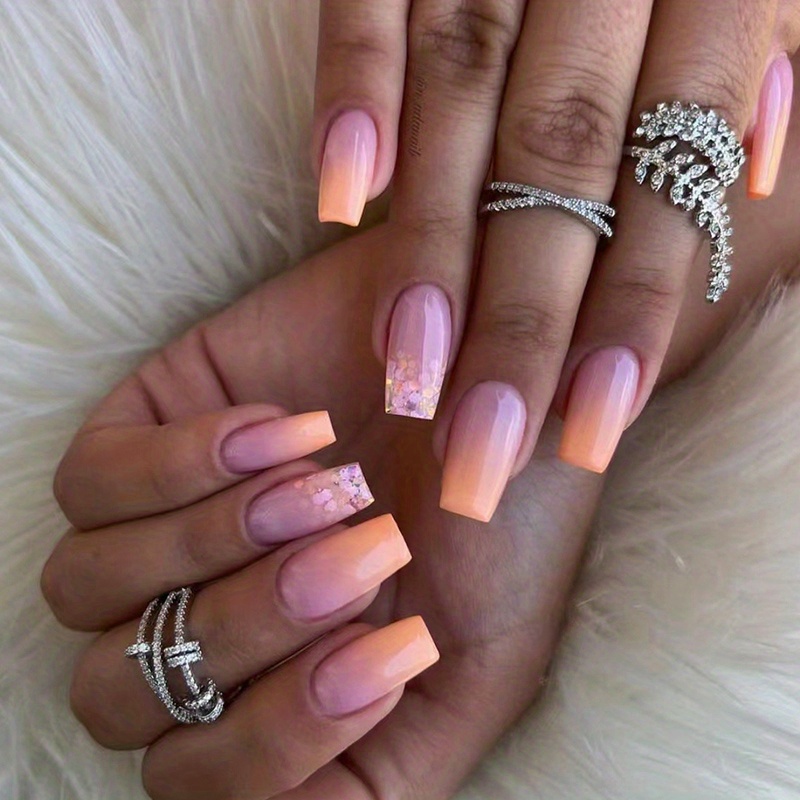 Image of A Set Of 24pcs Of Mid-length Gradient Color Trade Fake Nails With Shiny , Designed In A Pure And Korean Style