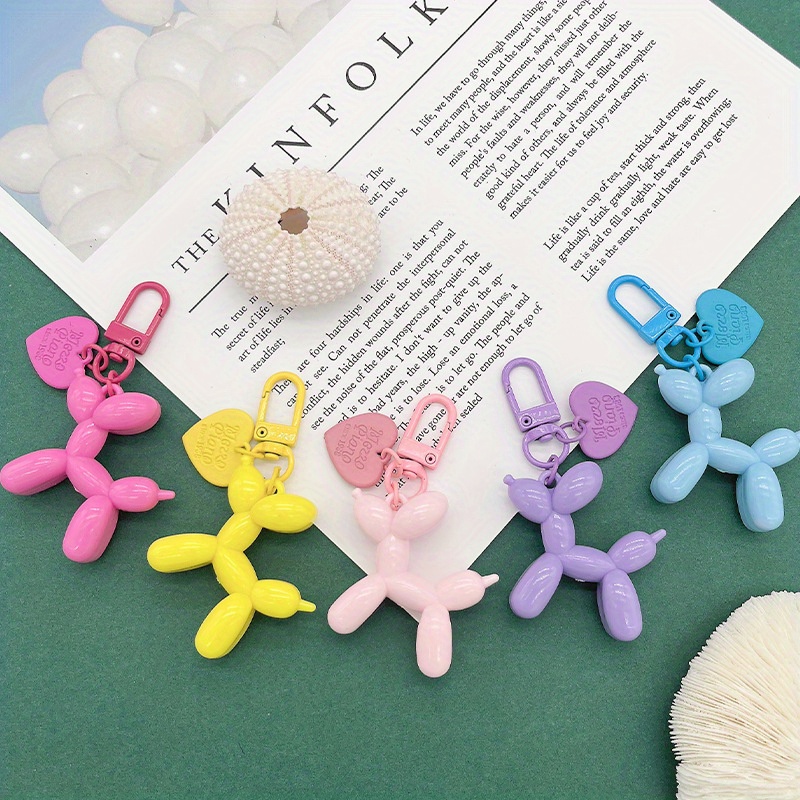 IVORE.GROUP Balloon Dog Keychain (Multiple Colors!) White