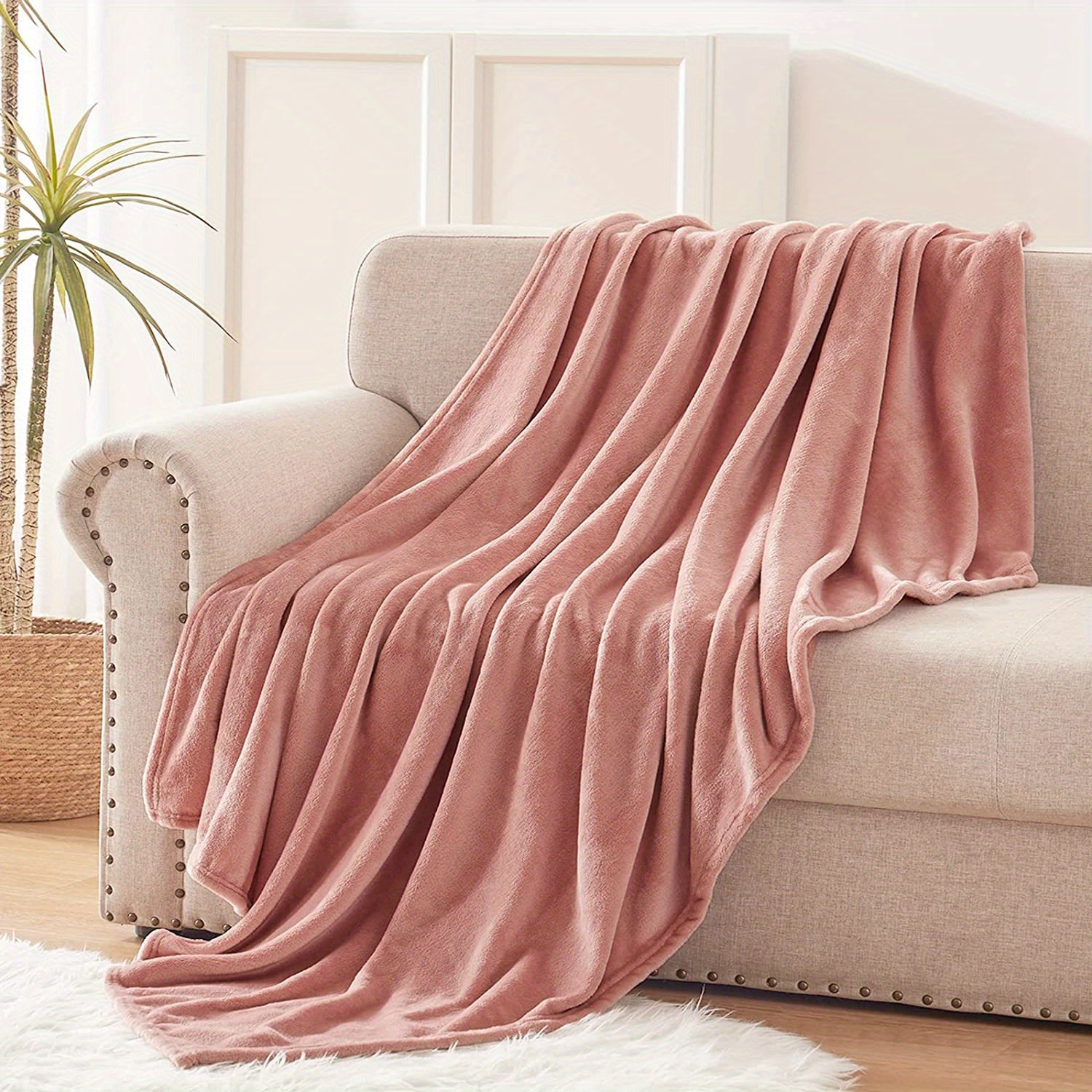 VAS COLLECTION® Premium Plush Single Blanket | 300 GSM Lightweight Cozy  Soft for Bed, Sofa, Couch, Travel & Camping| 150x220 cm or 60X86 inches |  Pink