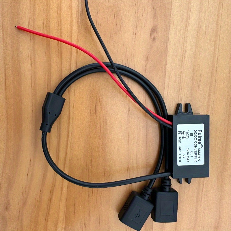 MEIRIYFA Convertisseur CC avec pince crocodile pour batterie - Adaptateur  de charge USB pour moto - DC 12 V 24 V vers 5 V 3 A - 4 ports USB -  Chargeur