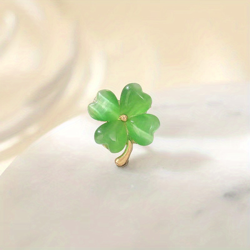 Cat's Eye Lucky Four Leaf Clover Small Brooch Collar Pin