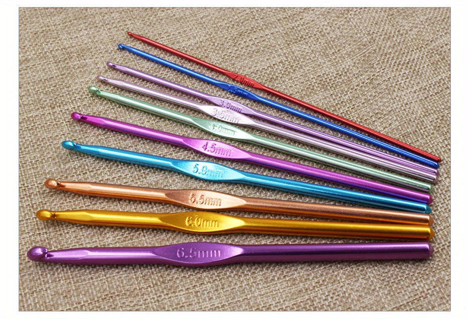 VILLCASE 12pcs Colored Shaggy Knitting Needles Weave Knitting Needles  Crochet Hooks DIY Knitting Needles for Beginners Braiding Tools Household