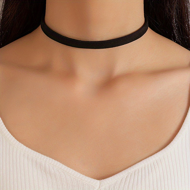 Fashionable, Trendy, , Simple, And Creative Black Choker, Geometric Women'-layer Necklace, Collarbone Chain