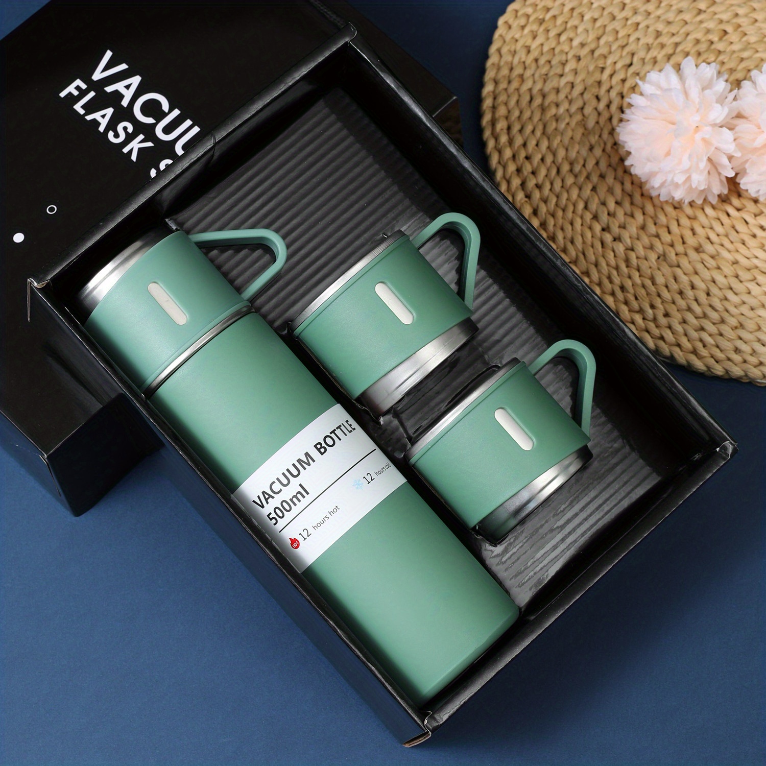 Vacuum flask set with cups 2600/- - Gemelli Collections