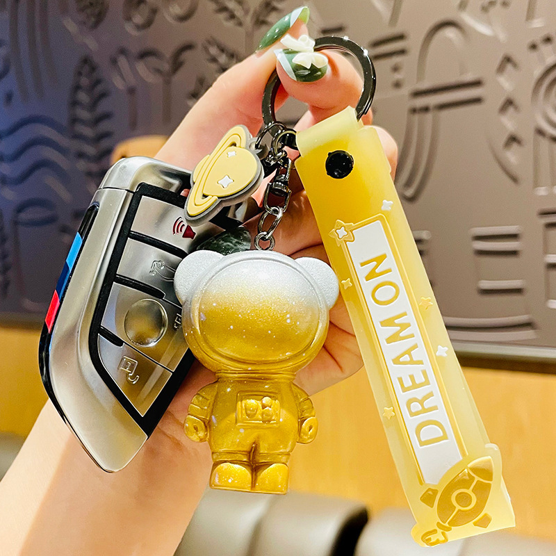 Luminous Astronaut Ufo Keychain Fun Spaceman Key Chain Ring Purse Bag  Backpack Charm Car Hanging Pendant Boys Girls Birthday Gift - Temu