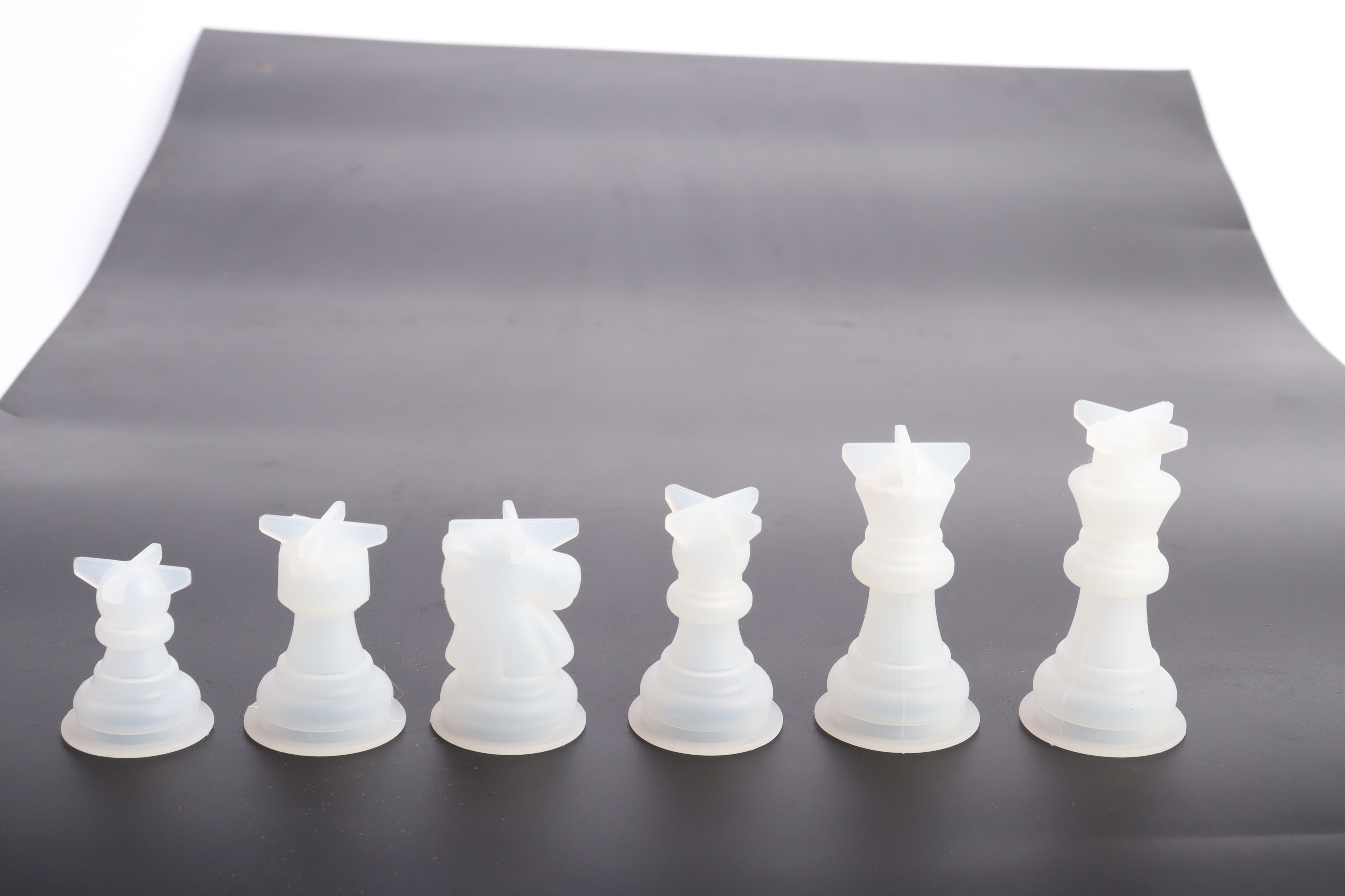 gotyou 6 Stück 3D Checkers Harzform, Schachspiel Epoxidharz Formen