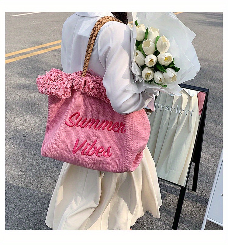 Love Pink tote bag. This bag is a medium/large sized