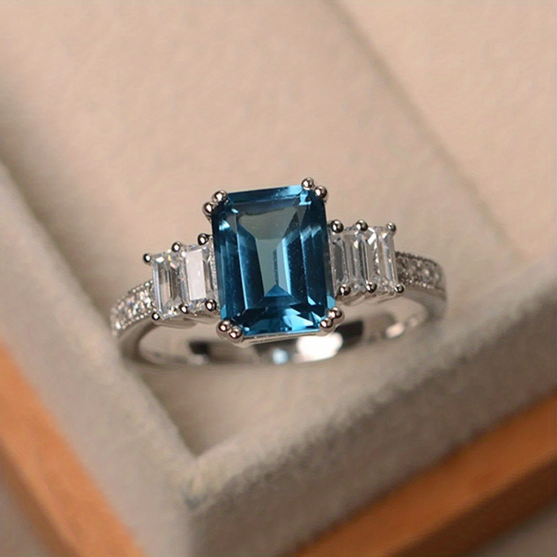 Stylish Aquamarine Gemstone Rings For Women Engagement And Wedding Ring Jewelry