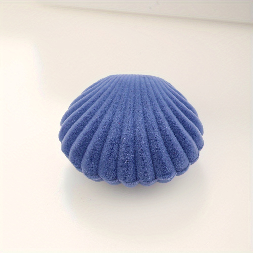 Small Shell Flocking Jewelry Box