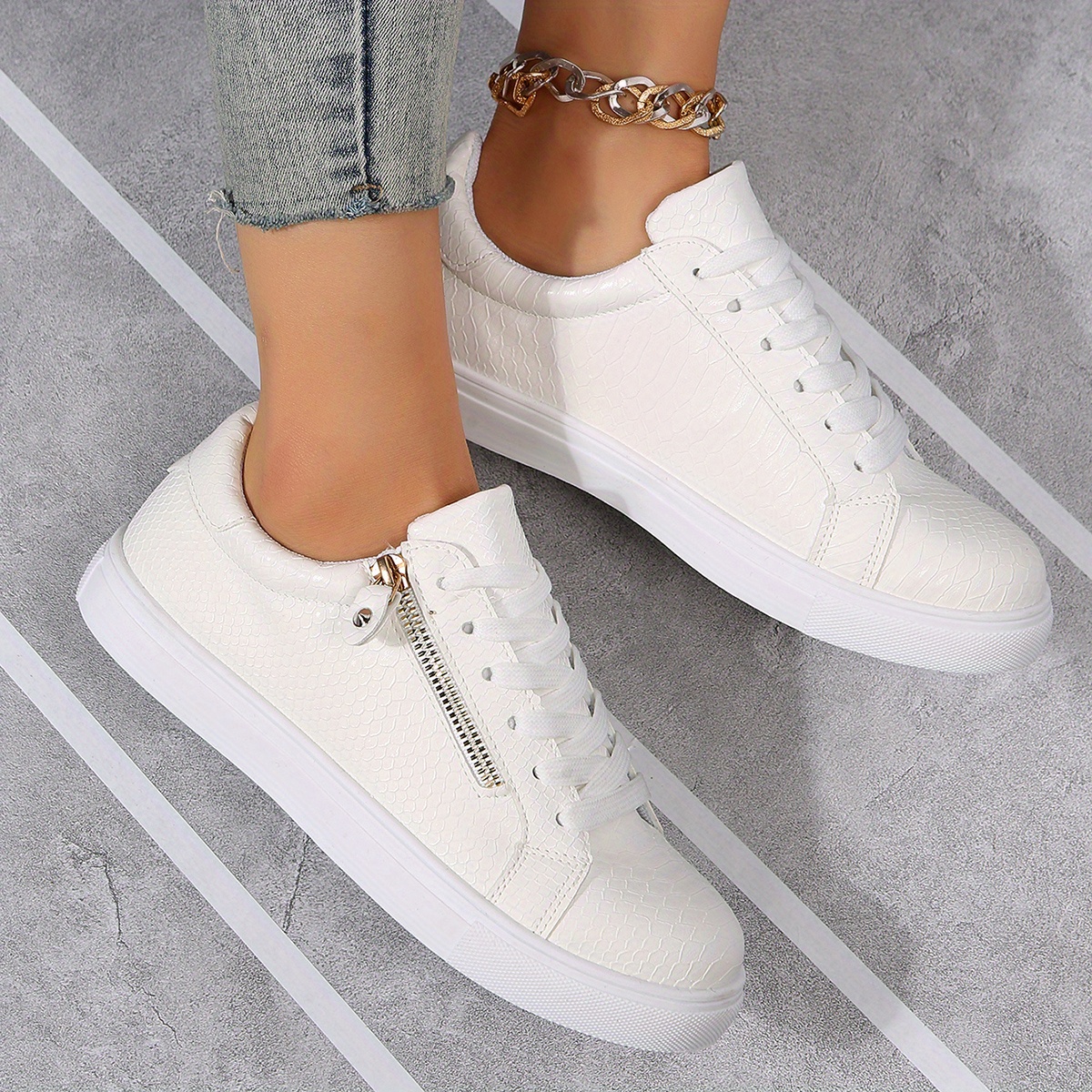 Women's Flat Skate Shoes Versatile Round Toe Lace Side - Temu