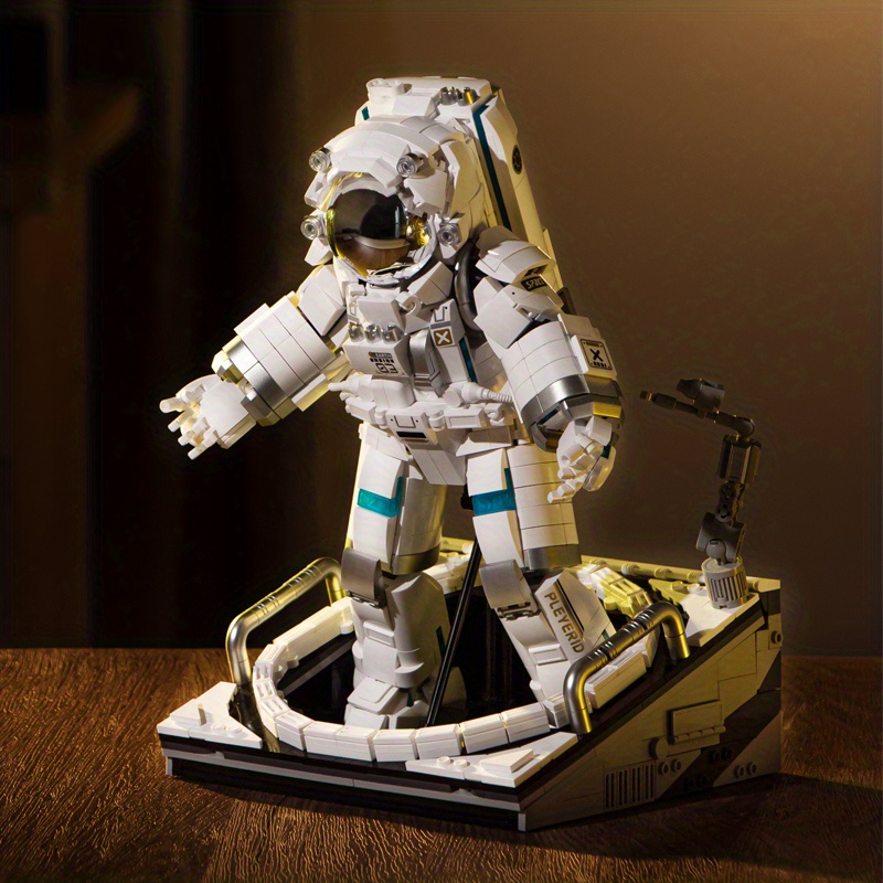 ビルディングブロック 宇宙飛行士の航空装飾品 スペースウォーキング
