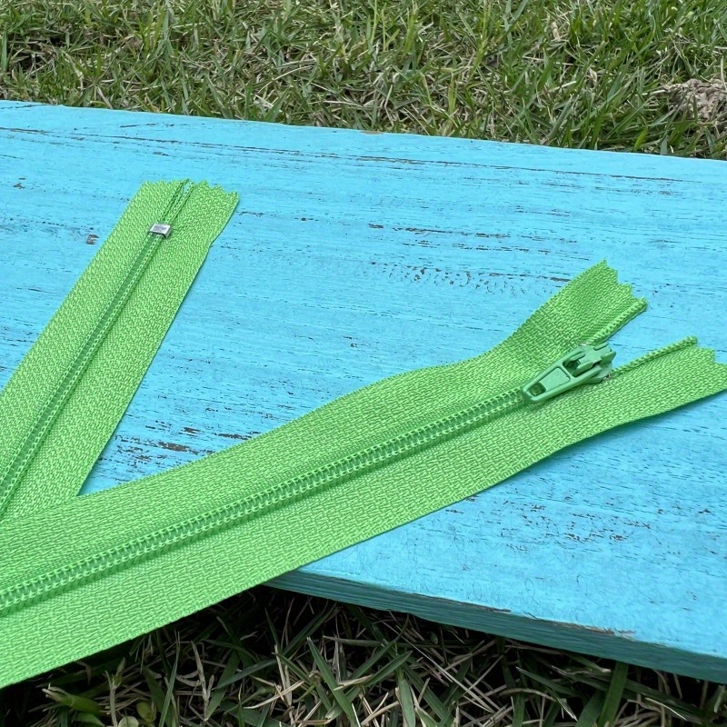 10 inch Green Zipper Invisible Zipper Green Non Separating Zipper Nylon  Green Zipper Crafts 10” Zipper for Sewing