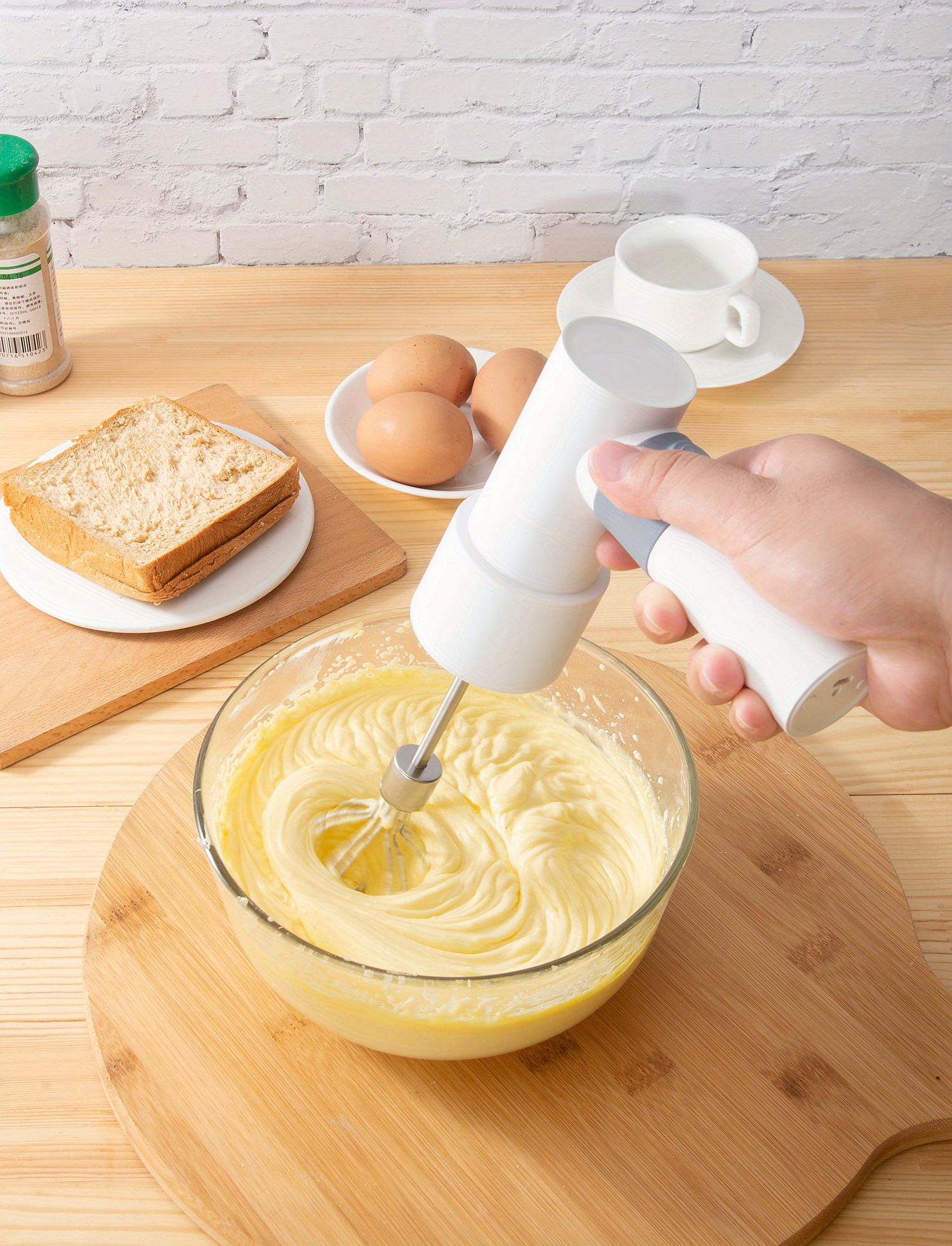 1pc wireless rechargeable cream beater cake baking electric egg beater household mini cream automatic beater handheld charging mixing machine details 1