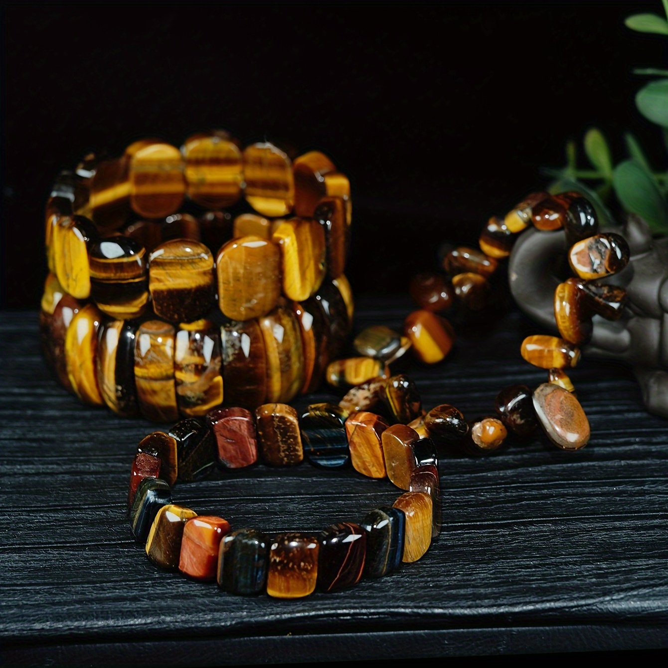 

Natural Tiger Eye Stone Wooden Golden Atmosphere Bracelet For Men And Women Gift Jewelry Good Luck