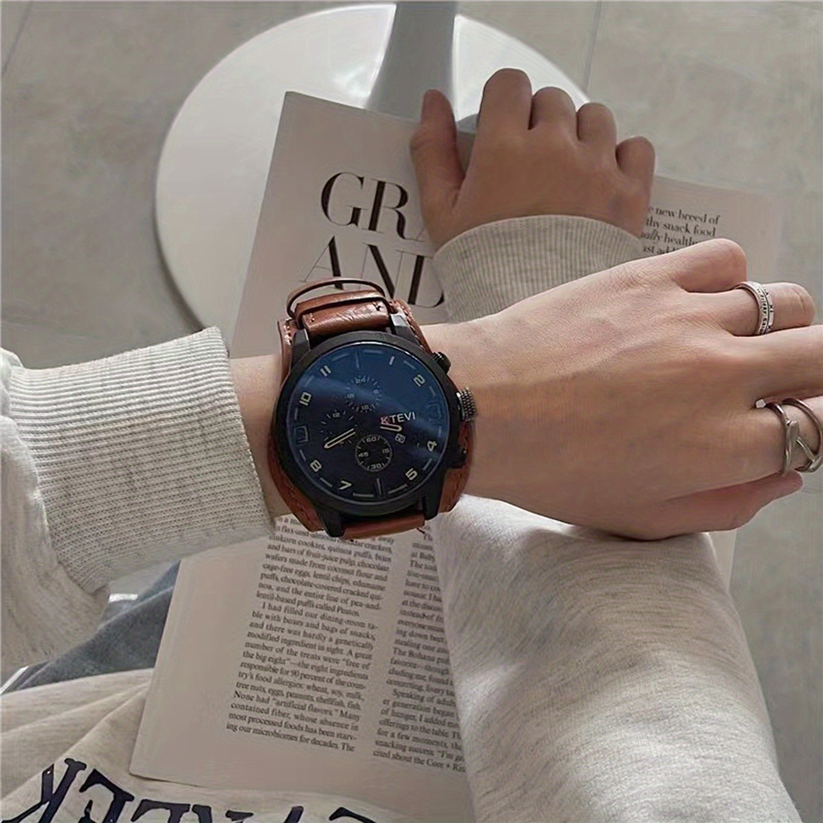 mens pu leather strap alloy watch   for gifts details 2