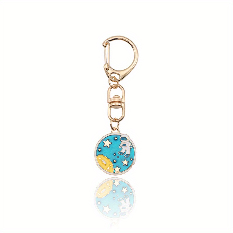 LOUIS VUITTON Astronaut Keychain Fashion Trendy Spaceman Pendant