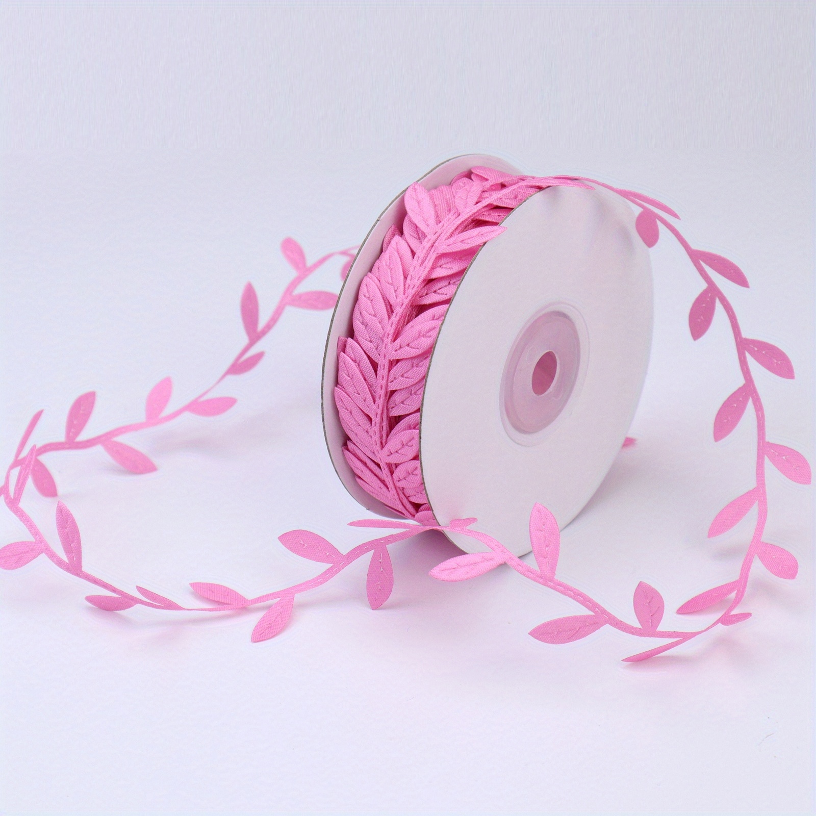 1.5 Laurel Leaf Ribbon: Pink (10 Yards)