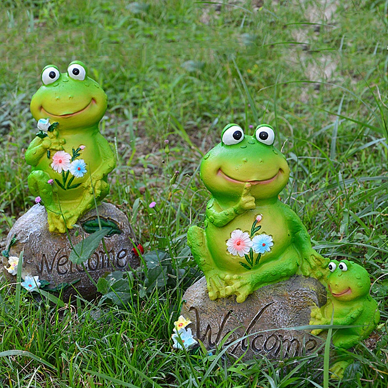 Mini Frog Figurine Garden Indoor Outdoor Decoration Art Ornaments