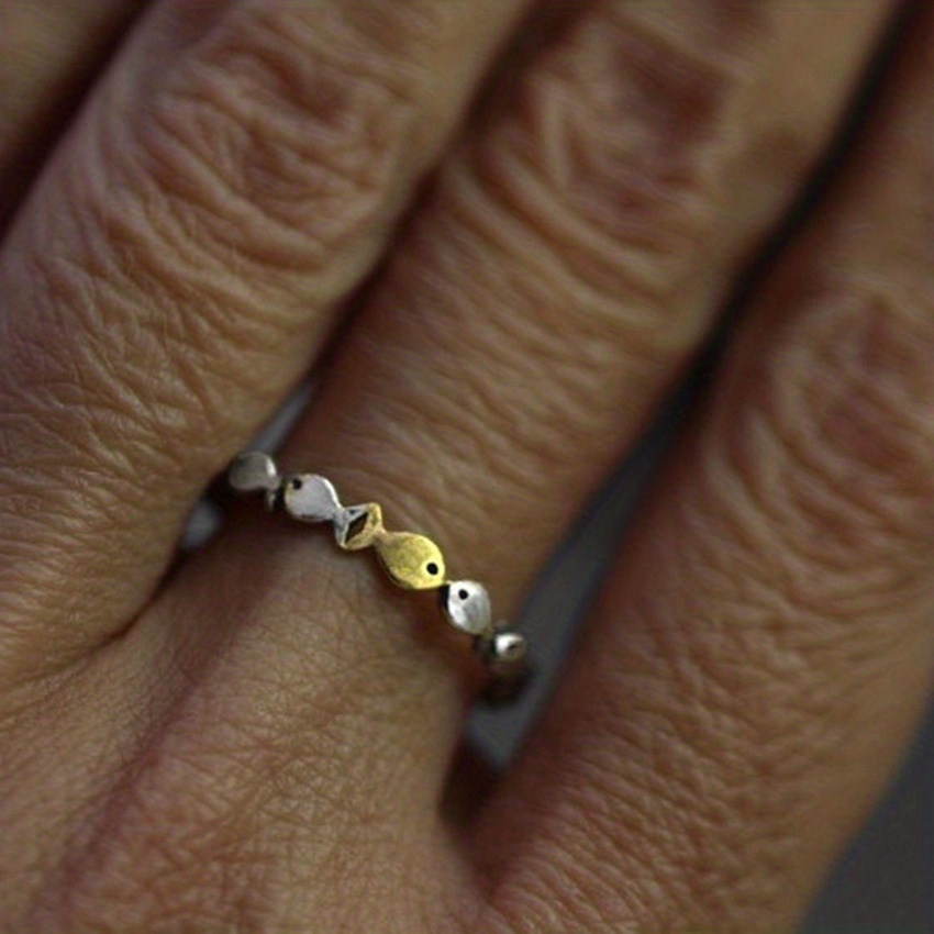 Small Fish Adjustable Open Finger Ring, Women's Accessory