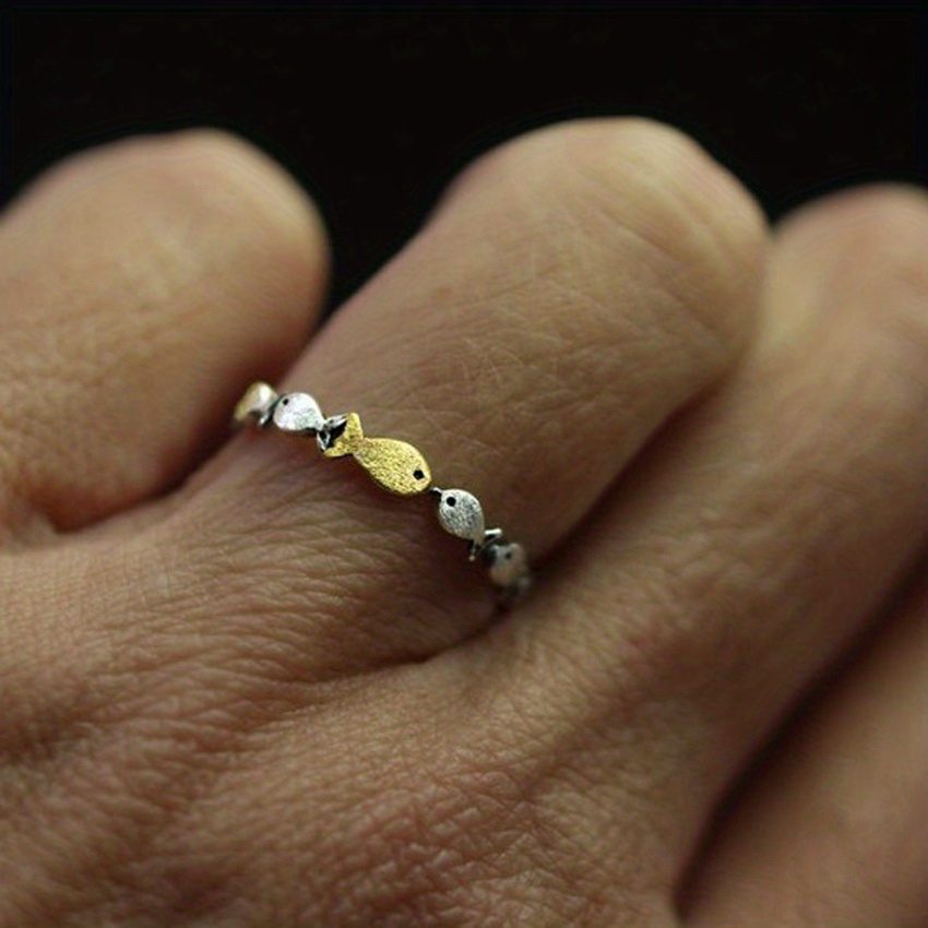 Small Fish Adjustable Open Finger Ring, Women's Accessory