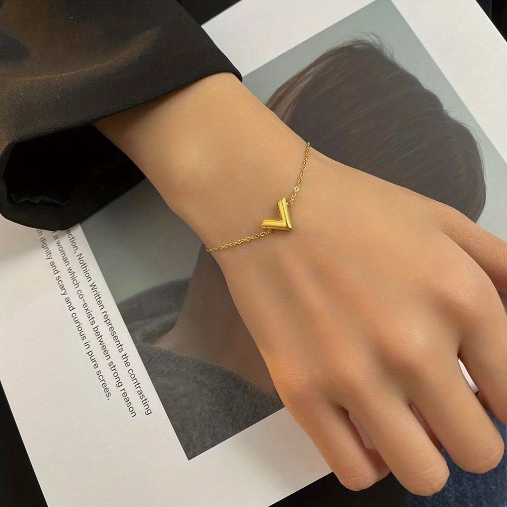 V Letter Bracelet For Women, Fashionable And Non-fading Titanium Steel Gold- plated Jewelry, Wrist Decoration - Temu Australia