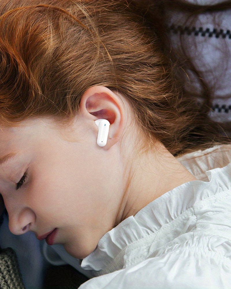 Earbuds Image 5