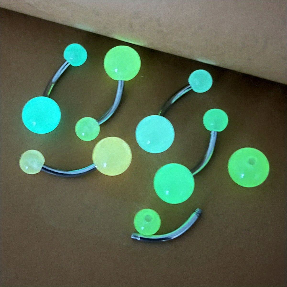 6pc Luminous Acrylic Tongue Stud Ring Set