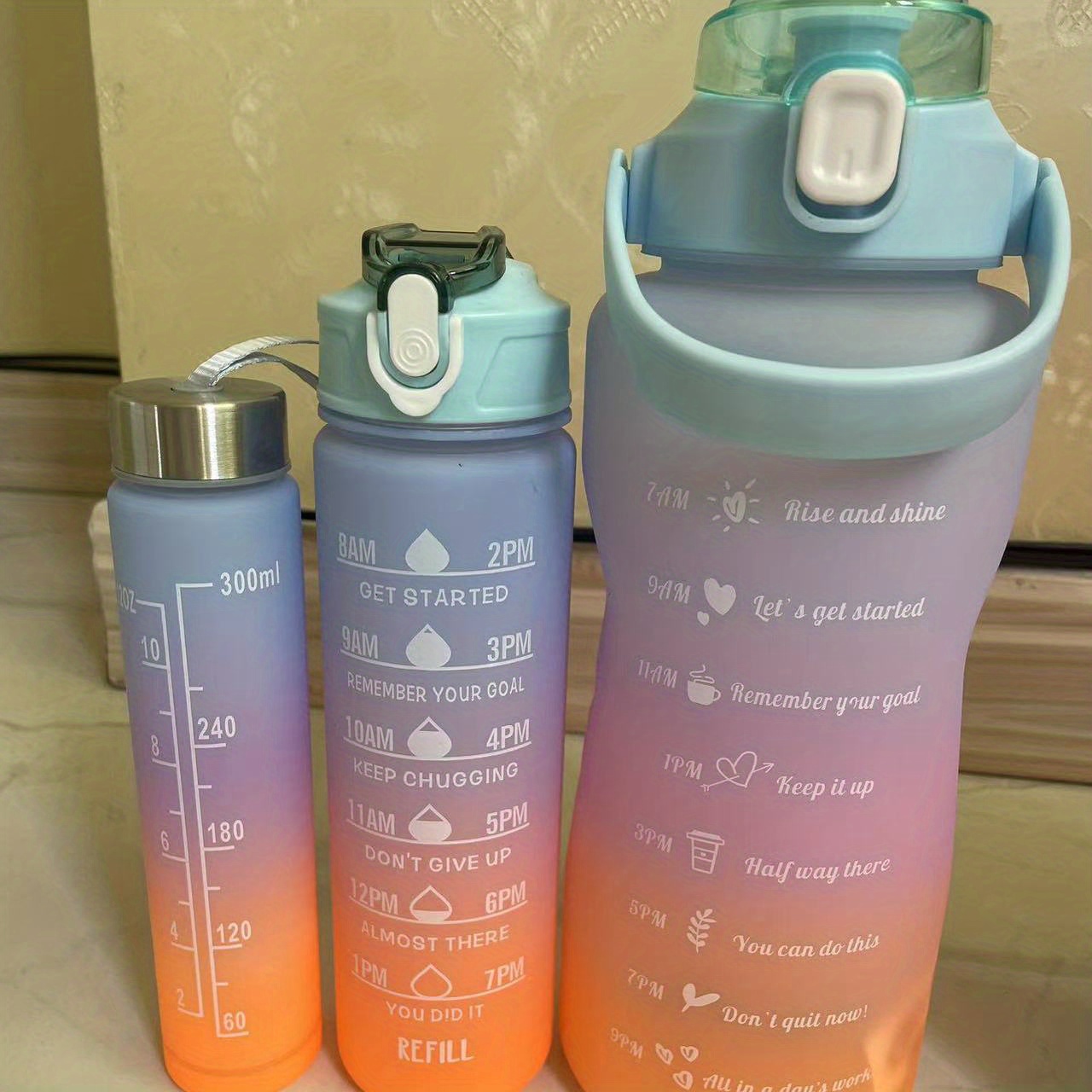 Sporty water bottle set 3pcs family Measures motivational trendy color.