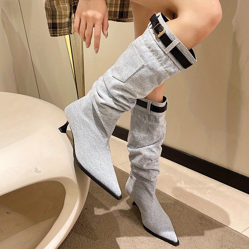 pointed toe boots
